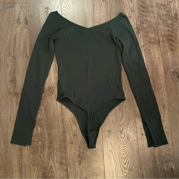 Wilfred Lefou bodysuit long sleeve rib knit thong green - Picture 2 of 8